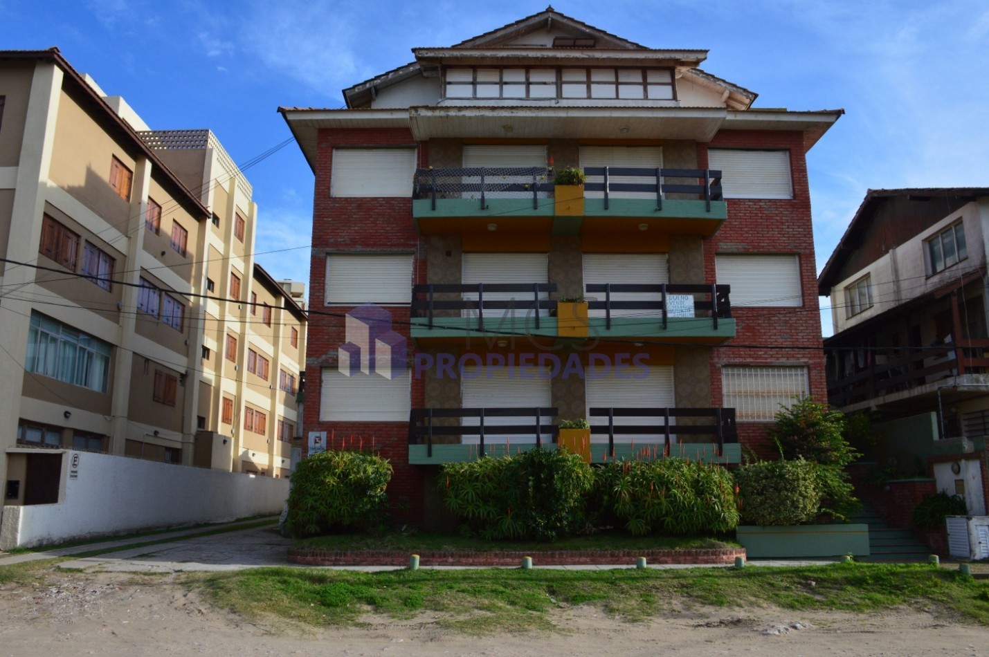 HERMOSO DTO. 3 AMB A MTS DEL MAR Y DEL CENTRO - PERMUTA-
