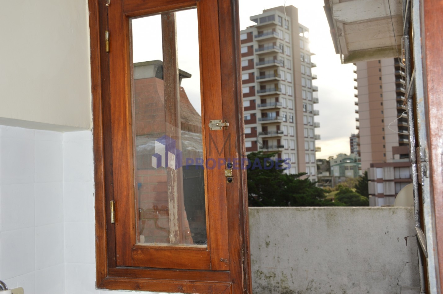 HERMOSO DTO. 3 AMB A MTS DEL MAR Y DEL CENTRO - PERMUTA-