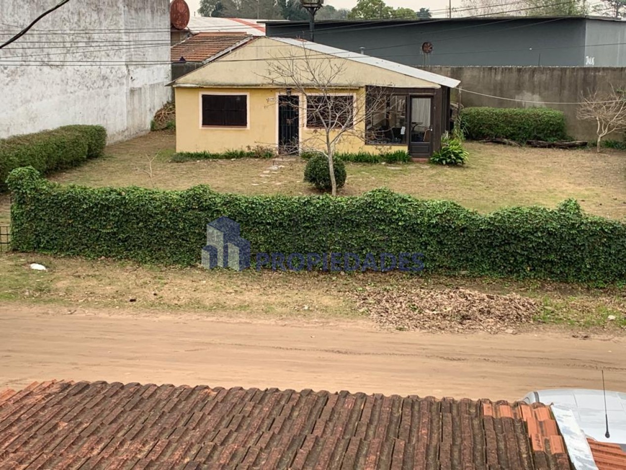 CASA SOBRE EXCELENTE TERRENO